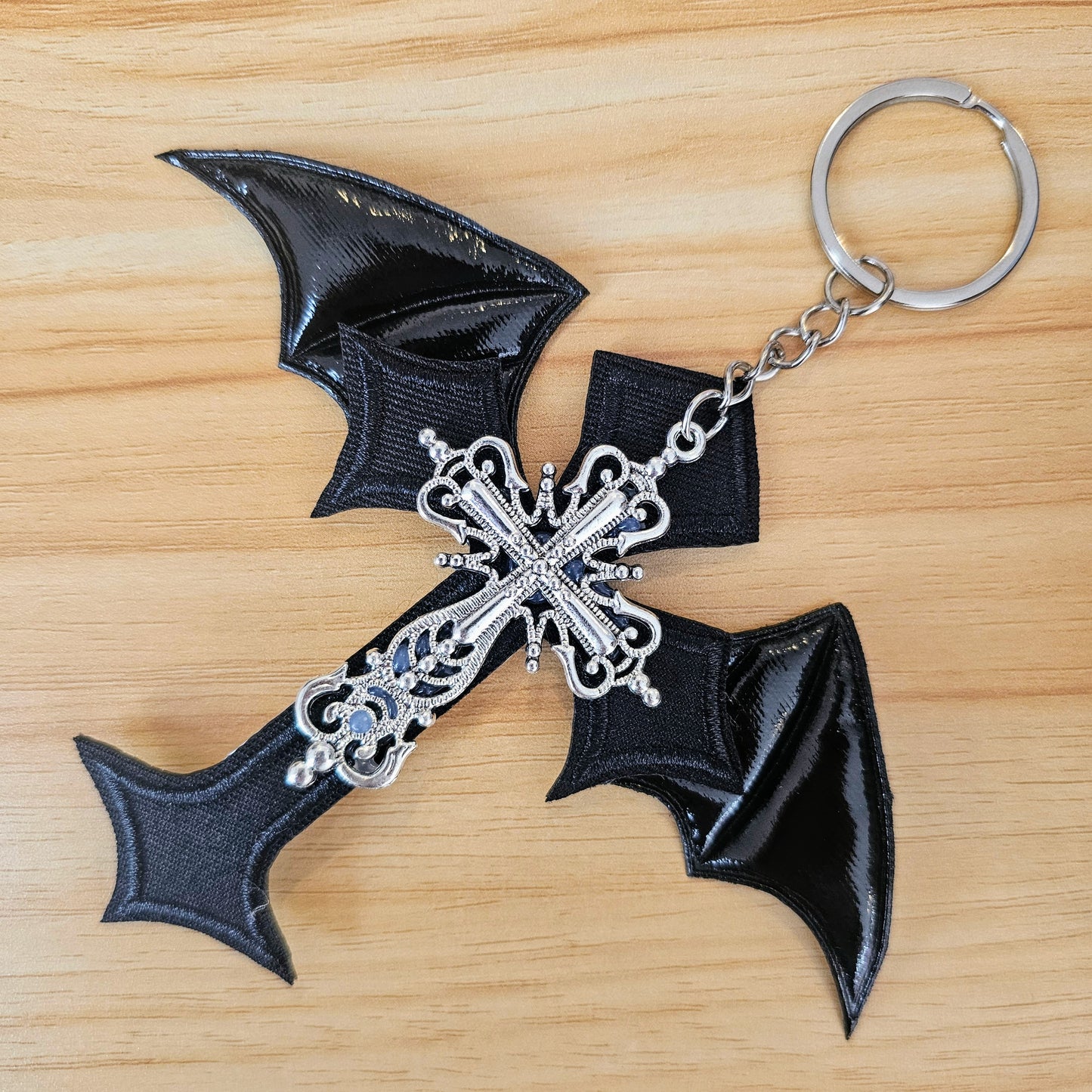 Gothic Cross - Bat Wings - Keychain